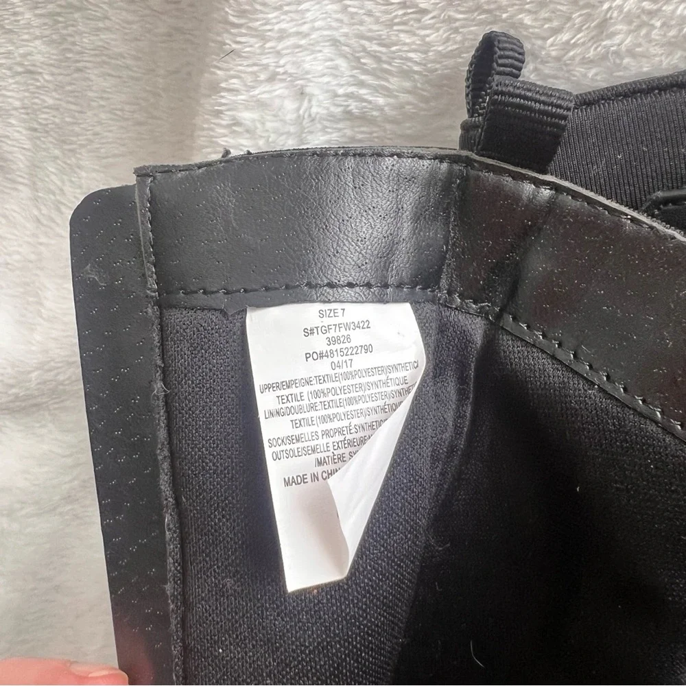2 for $20 | Girls Knee High Black Boots Size 7 | Equestrian Style Leather Look - Picture 4 of 5